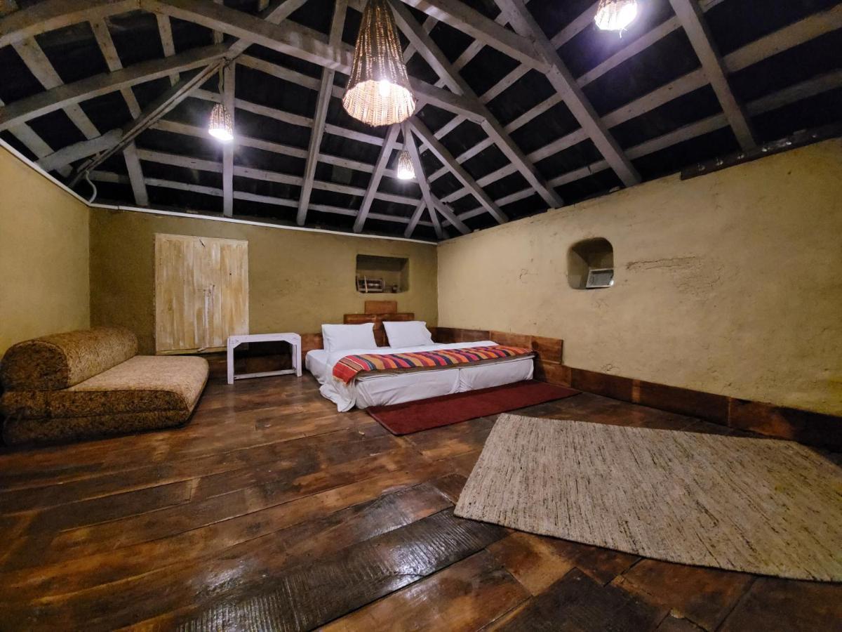 The Olive Hut Villa Bir  Bagian luar foto