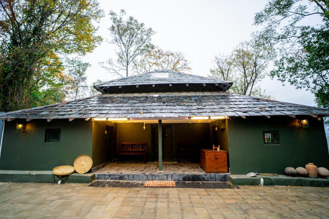 The Olive Hut Villa Bir  Bagian luar foto