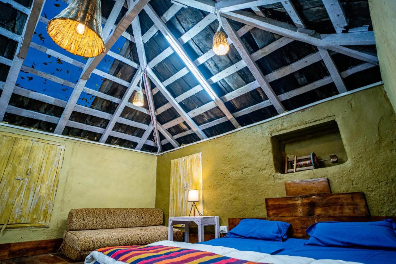 The Olive Hut Villa Bir  Bagian luar foto